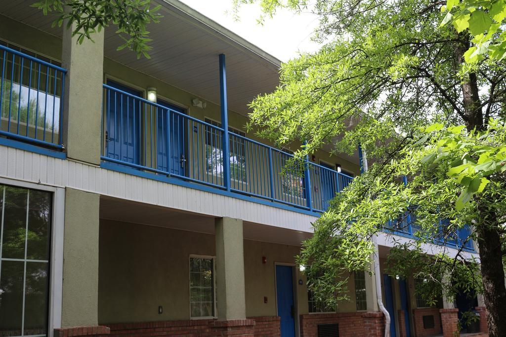 Magnolia Bay Hotel & Suites Jonesboro Luaran gambar