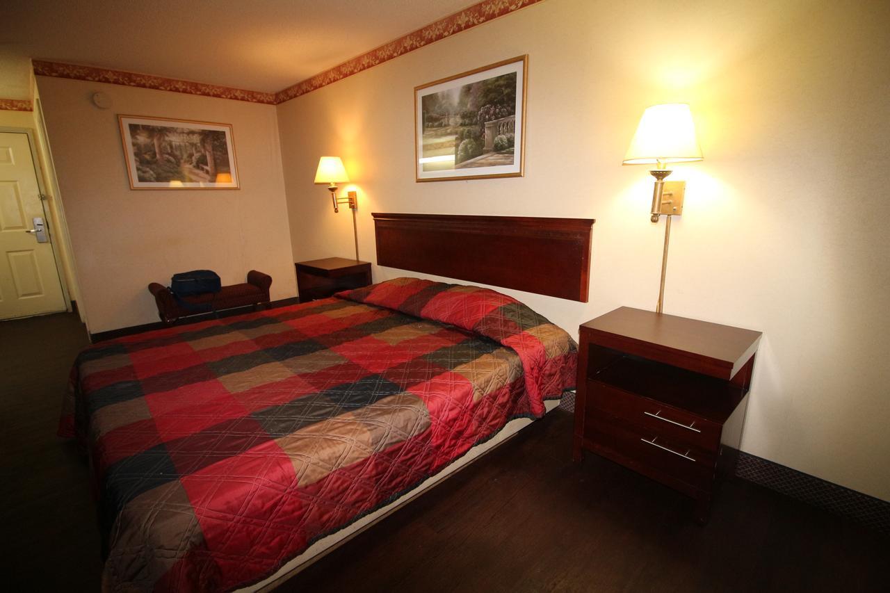 Magnolia Bay Hotel & Suites Jonesboro Luaran gambar