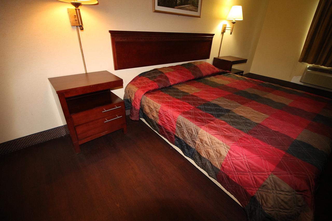 Magnolia Bay Hotel & Suites Jonesboro Luaran gambar